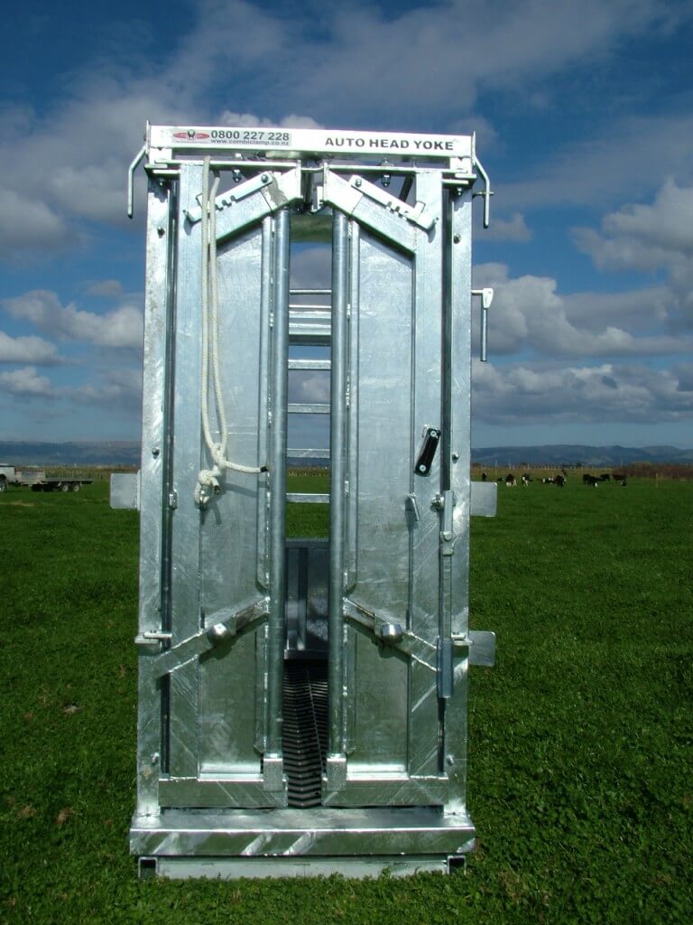 Cattle Crush Combi Clamp